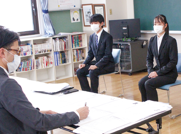 圧倒的な就職実績